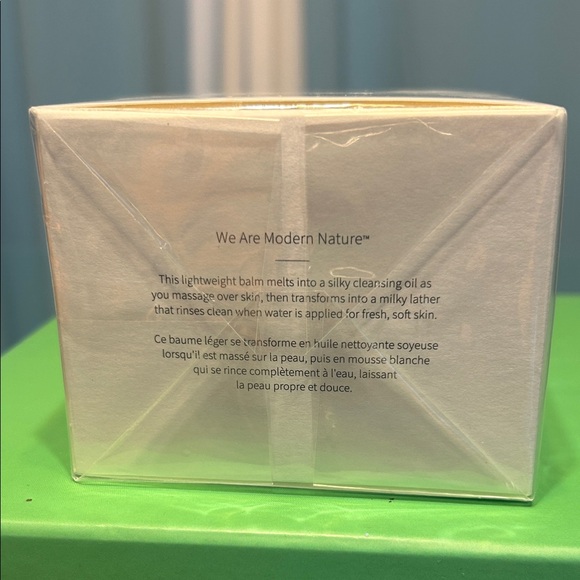 MONAT Makeup Vanishing Balm NEW IN SEALED BOX 3fl oz - Picture 3 of 4